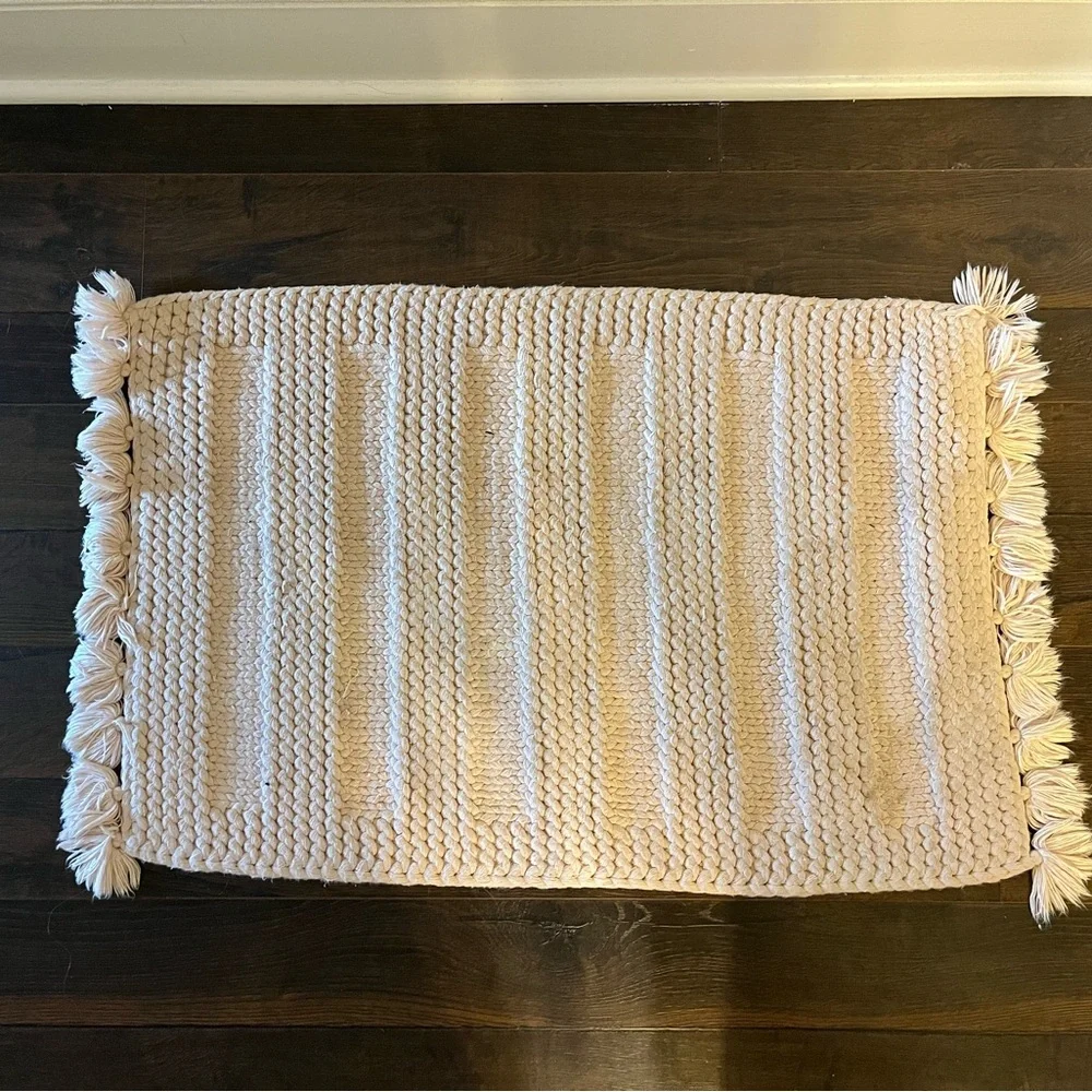 Serena and Lily pink bath rug